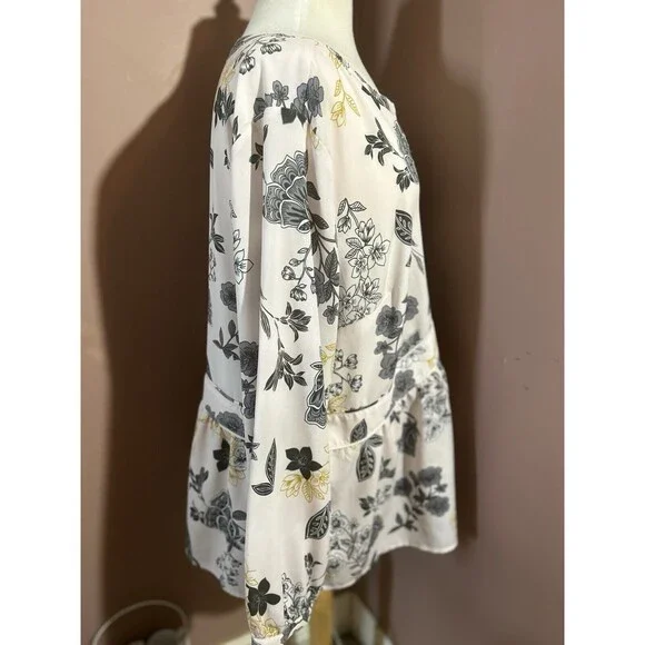 Loft Plus Powder Pink Multicolor Floral Print Long Sleeve Blouse Womens Size 22 - Picture 4 of 9